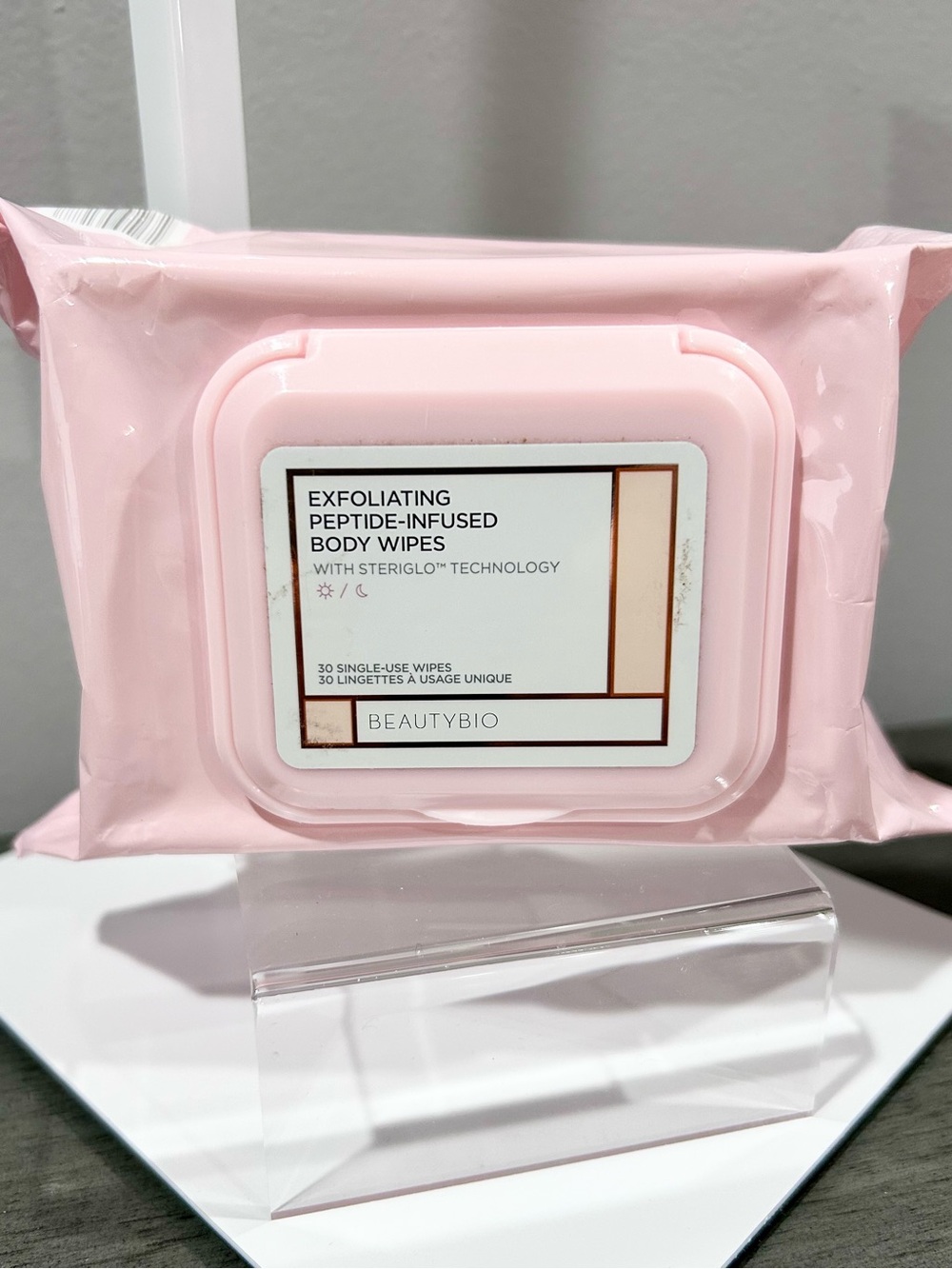 BeautyBio Exfoliating Peptide-Infused Body Wipes